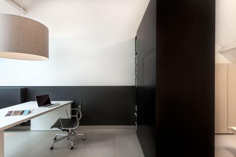 interieur_kantoorinrichting_maatmeubels_werkpost